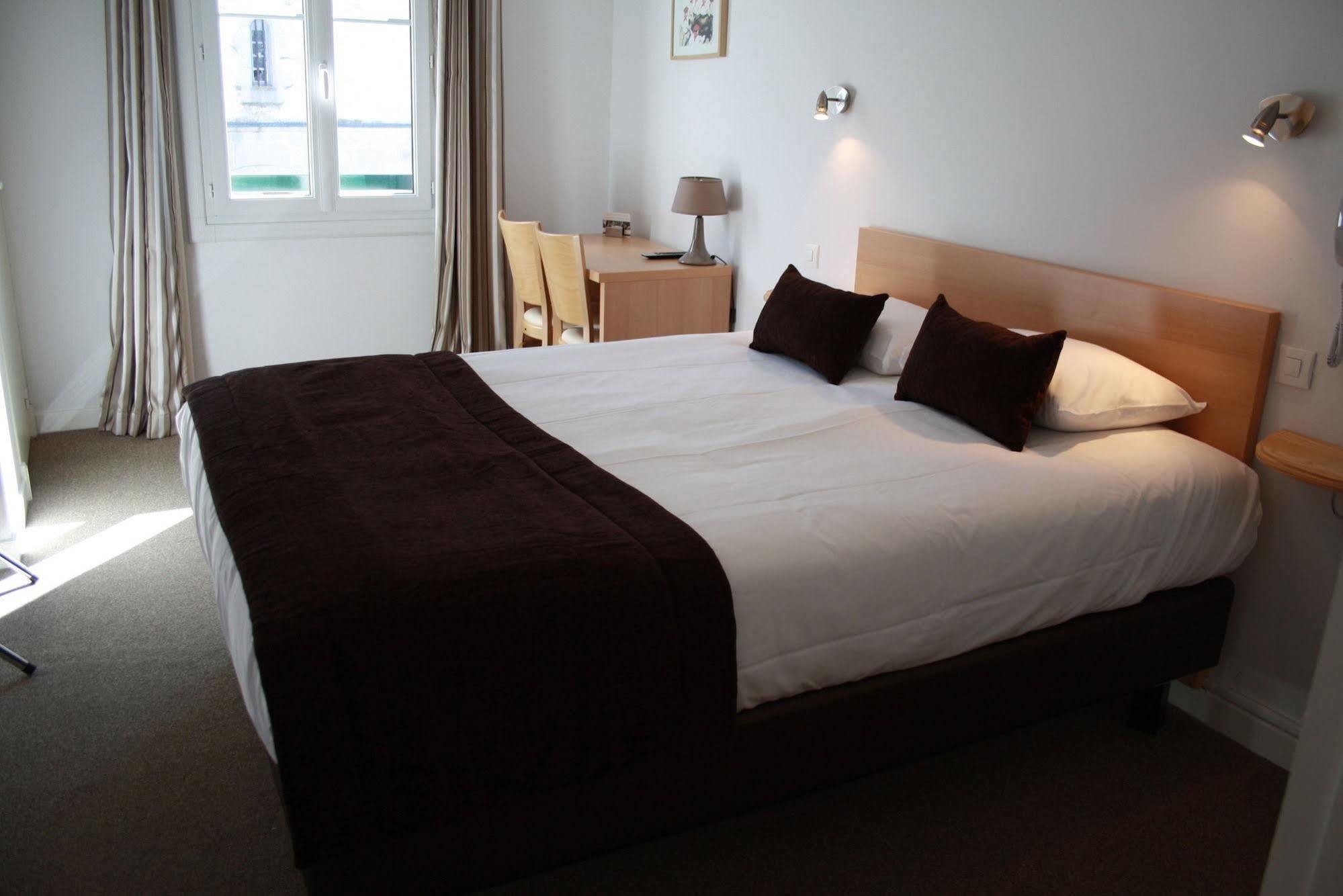 Hotel De La Rhune Ascain Ngoại thất bức ảnh